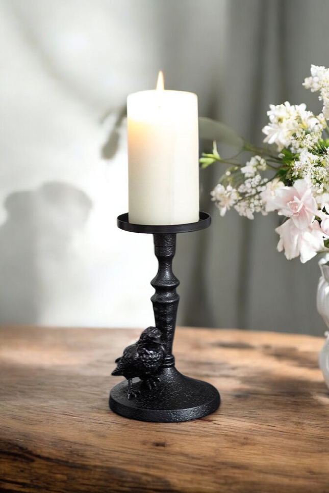 Bougeoir corbeau gothique